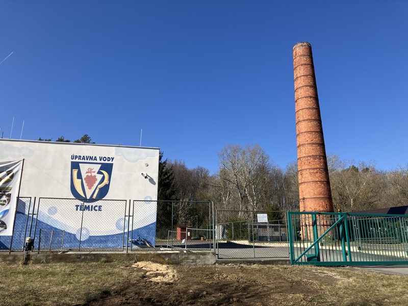 Úpravna vody a komín (2026)