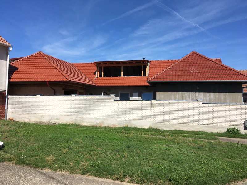 Nová střecha na domě č.p. 143 (2018)