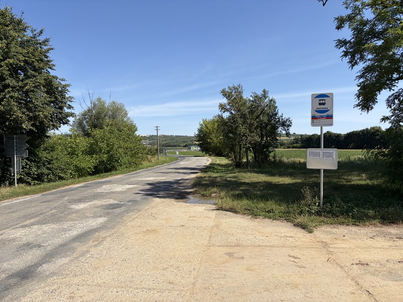 Autobusová zastávka u mlýna (2026)