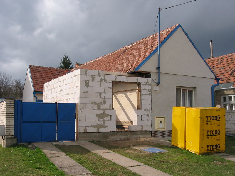 Rekonstrukce domu č.p. 143 (2005)