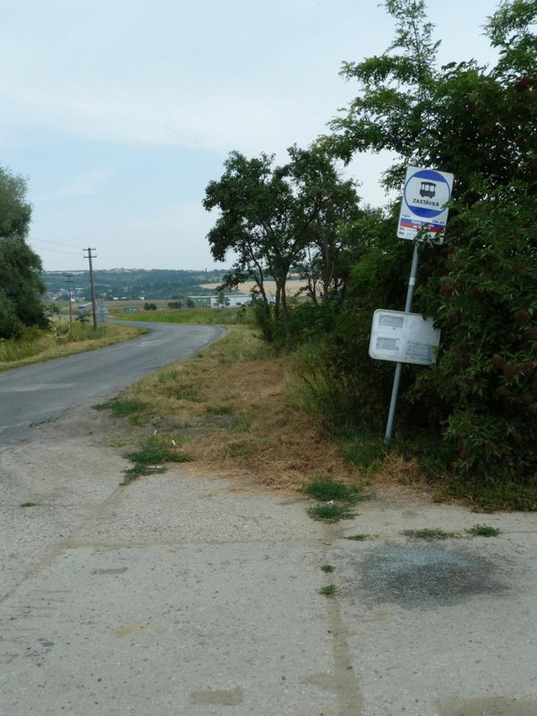 Autobusová zastávka (2013)