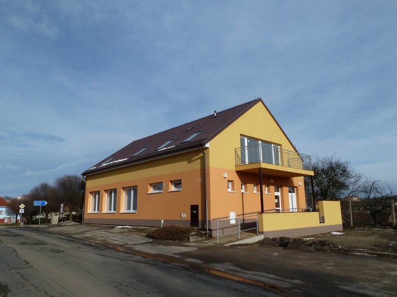 Zdravotní středisko (2011)