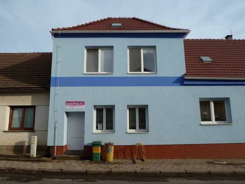 Kadeřnictví Leznová (2011)