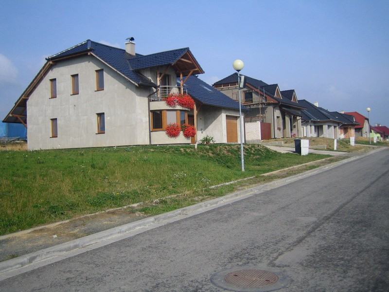 Domy na nové ulici (2008)