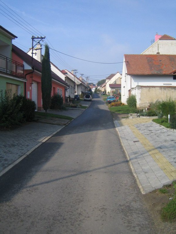 Baráky (2008)