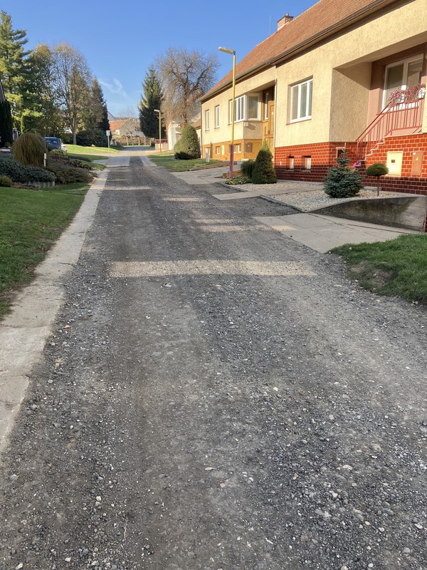 Budování nové kanalizace ke koupališti (2024)