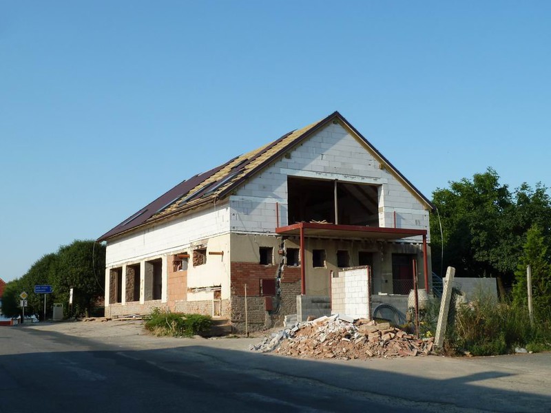 Průběh výstavby zdravotního střediska (2010)