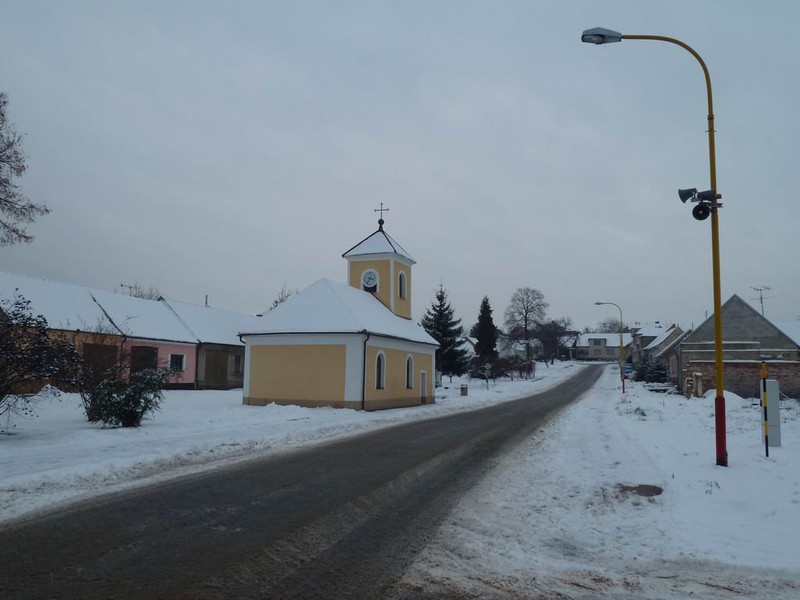Kaple v zimě (2010)