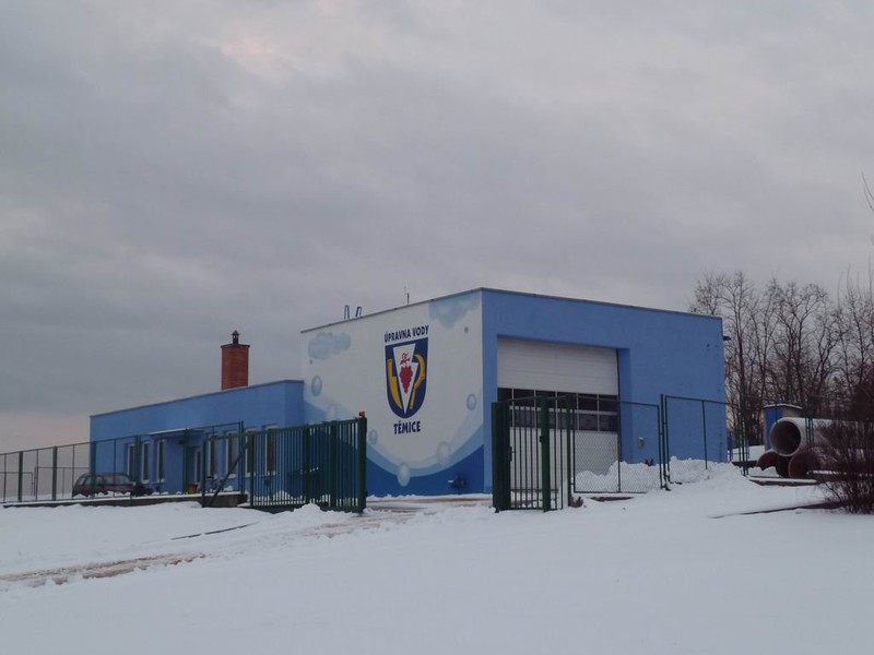 Úpravna vody v zimě (2010)